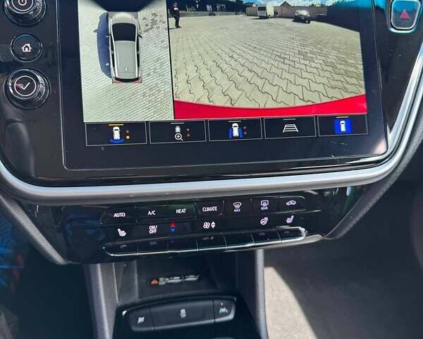 Красный Шевроле Bolt EV, объемом двигателя 0 л и пробегом 32 тыс. км за 12299 $, фото 38 на Automoto.ua