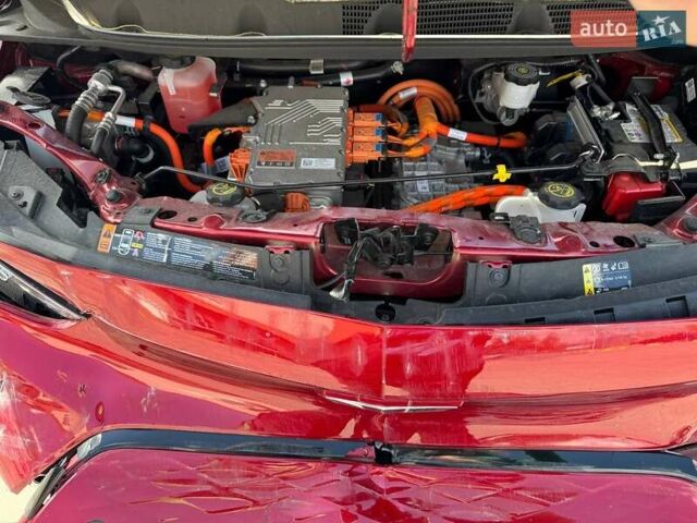 Красный Шевроле Bolt EV, объемом двигателя 0 л и пробегом 32 тыс. км за 12299 $, фото 19 на Automoto.ua