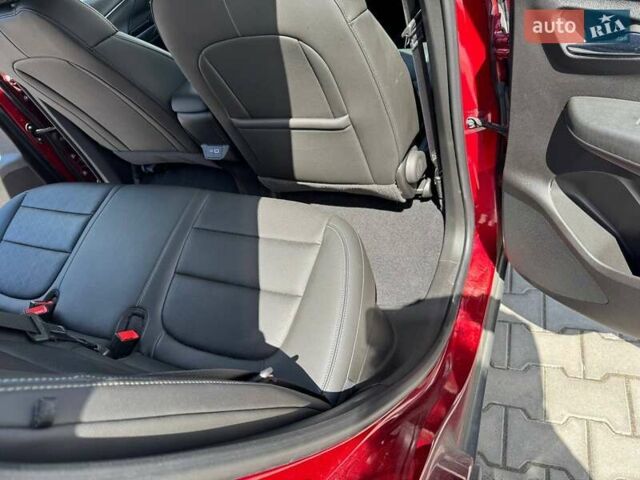 Красный Шевроле Bolt EV, объемом двигателя 0 л и пробегом 32 тыс. км за 12299 $, фото 29 на Automoto.ua