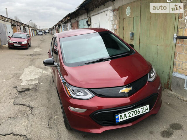 Красный Шевроле Bolt EV, объемом двигателя 0 л и пробегом 63 тыс. км за 22999 $, фото 13 на Automoto.ua