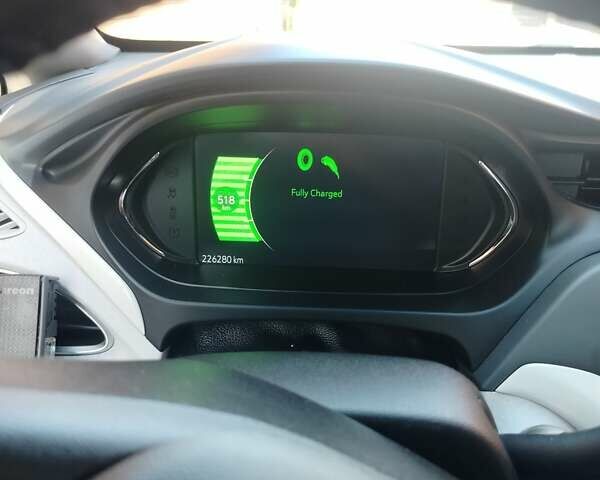 Шевроле Bolt EV, объемом двигателя 0 л и пробегом 233 тыс. км за 13900 $, фото 3 на Automoto.ua