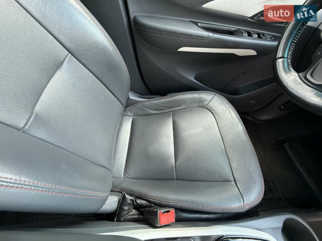 Шевроле Bolt EV, объемом двигателя 0 л и пробегом 104 тыс. км за 15700 $, фото 72 на Automoto.ua