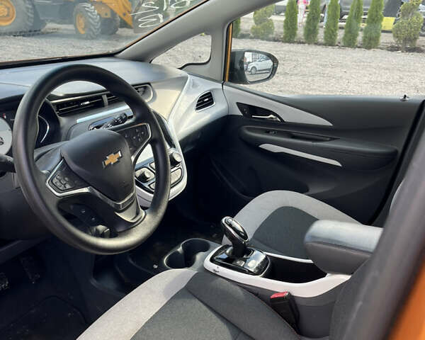 Шевроле Bolt EV, объемом двигателя 0 л и пробегом 130 тыс. км за 10400 $, фото 7 на Automoto.ua