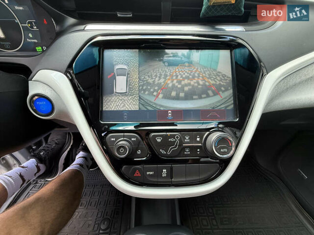 Шевроле Bolt EV, объемом двигателя 0 л и пробегом 104 тыс. км за 15700 $, фото 90 на Automoto.ua