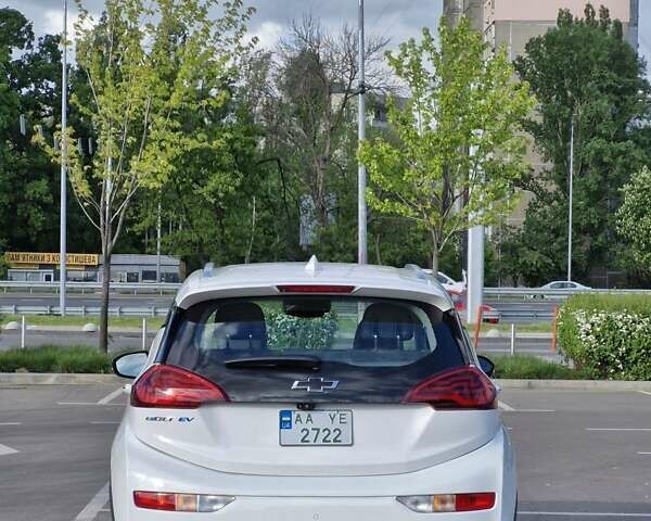 Шевроле Bolt EV, объемом двигателя 0 л и пробегом 85 тыс. км за 13300 $, фото 7 на Automoto.ua