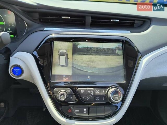 Шевроле Bolt EV, объемом двигателя 0 л и пробегом 93 тыс. км за 16900 $, фото 21 на Automoto.ua