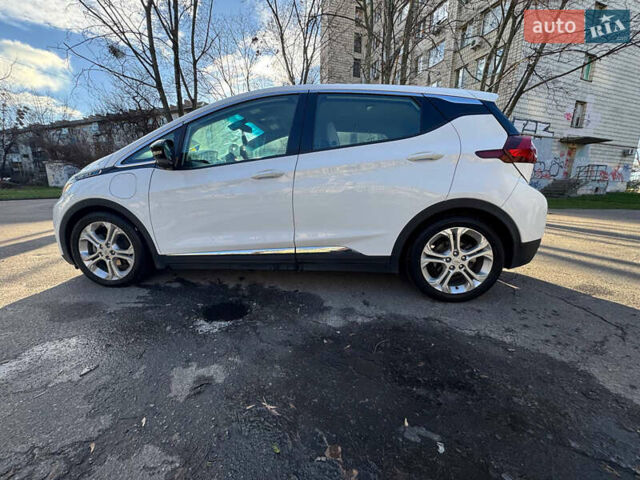 Шевроле Bolt EV, объемом двигателя 0 л и пробегом 180 тыс. км за 10900 $, фото 2 на Automoto.ua