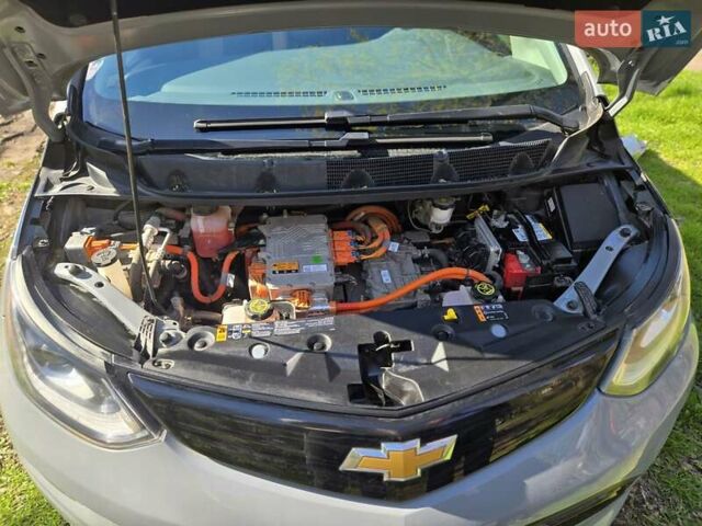 Шевроле Bolt EV, объемом двигателя 0 л и пробегом 57 тыс. км за 17800 $, фото 14 на Automoto.ua