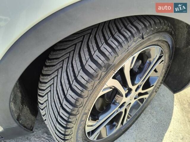 Шевроле Bolt EV, объемом двигателя 0 л и пробегом 93 тыс. км за 16900 $, фото 14 на Automoto.ua