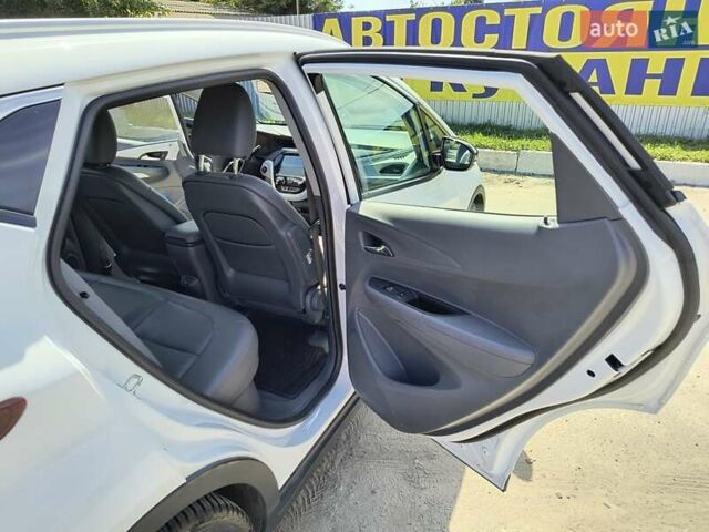 Шевроле Bolt EV, объемом двигателя 0 л и пробегом 93 тыс. км за 16900 $, фото 18 на Automoto.ua