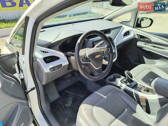 Шевроле Bolt EV, объемом двигателя 0 л и пробегом 93 тыс. км за 16900 $, фото 15 на Automoto.ua
