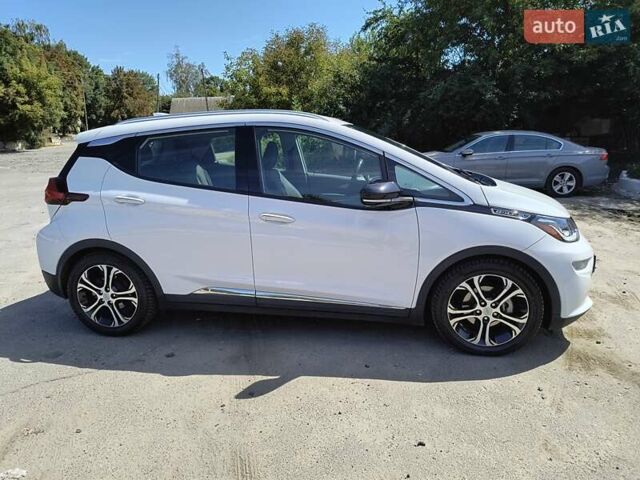 Шевроле Bolt EV, объемом двигателя 0 л и пробегом 93 тыс. км за 16900 $, фото 3 на Automoto.ua