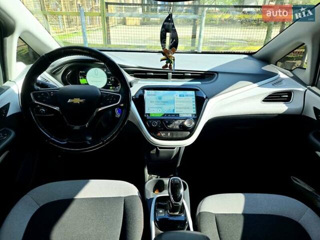 Шевроле Bolt EV, объемом двигателя 0 л и пробегом 57 тыс. км за 17800 $, фото 13 на Automoto.ua