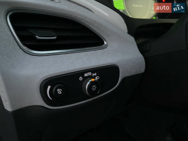 Шевроле Bolt EV, объемом двигателя 0 л и пробегом 122 тыс. км за 13200 $, фото 67 на Automoto.ua