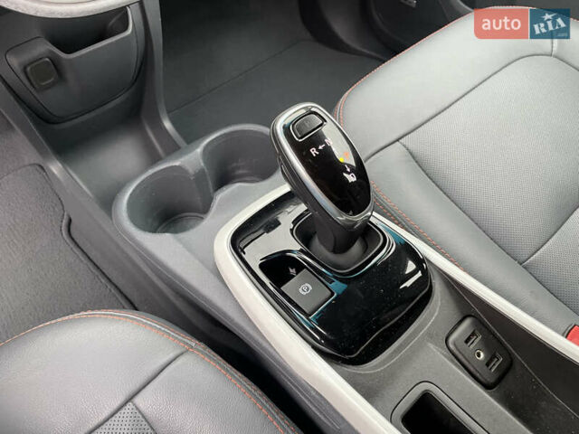 Шевроле Bolt EV, объемом двигателя 0 л и пробегом 33 тыс. км за 17900 $, фото 60 на Automoto.ua