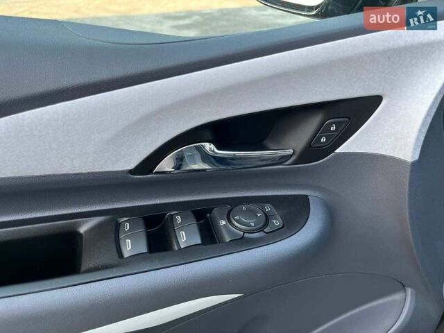 Шевроле Bolt EV, объемом двигателя 0 л и пробегом 30 тыс. км за 19300 $, фото 11 на Automoto.ua