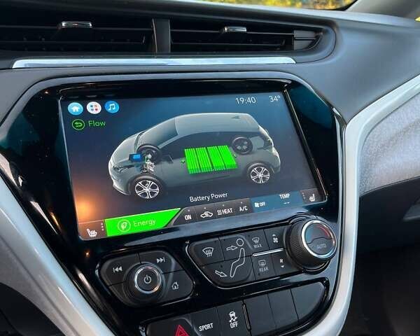 Шевроле Bolt EV, объемом двигателя 0 л и пробегом 30 тыс. км за 19300 $, фото 18 на Automoto.ua