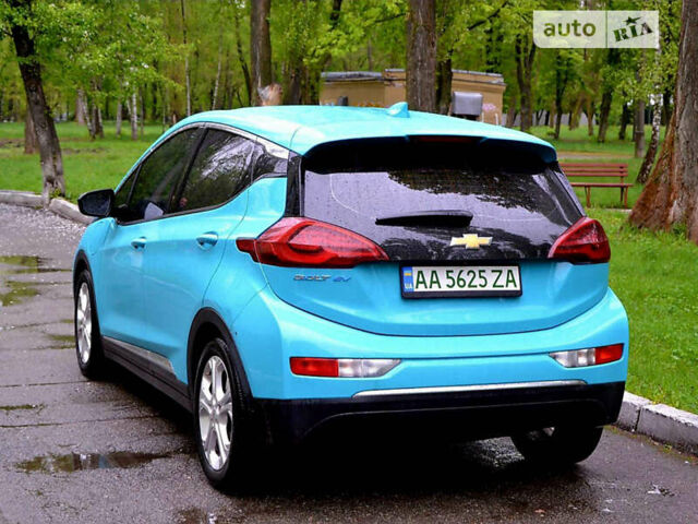 Шевроле Bolt EV, объемом двигателя 0 л и пробегом 45 тыс. км за 20599 $, фото 5 на Automoto.ua