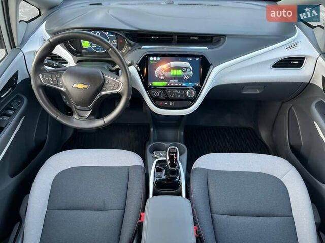 Шевроле Bolt EV, объемом двигателя 0 л и пробегом 30 тыс. км за 19300 $, фото 28 на Automoto.ua