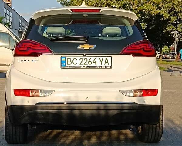 Шевроле Bolt EV, объемом двигателя 0 л и пробегом 53 тыс. км за 23900 $, фото 6 на Automoto.ua