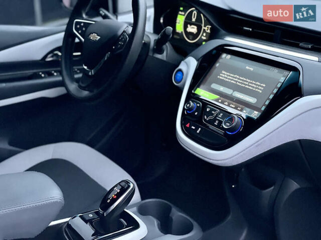 Шевроле Bolt EV, объемом двигателя 0 л и пробегом 26 тыс. км за 17550 $, фото 23 на Automoto.ua