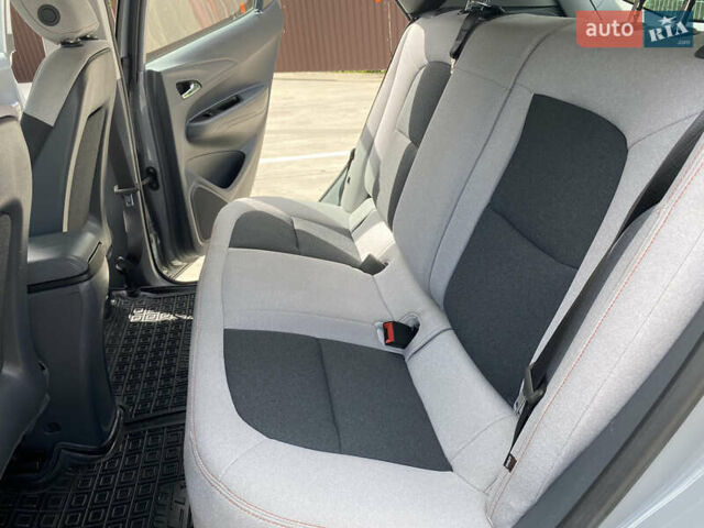Шевроле Bolt EV, объемом двигателя 0 л и пробегом 45 тыс. км за 19000 $, фото 13 на Automoto.ua