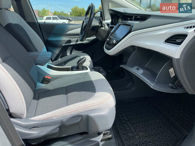 Шевроле Bolt EV, объемом двигателя 0 л и пробегом 45 тыс. км за 19000 $, фото 24 на Automoto.ua