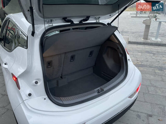 Шевроле Bolt EV, объемом двигателя 0 л и пробегом 26 тыс. км за 17550 $, фото 29 на Automoto.ua