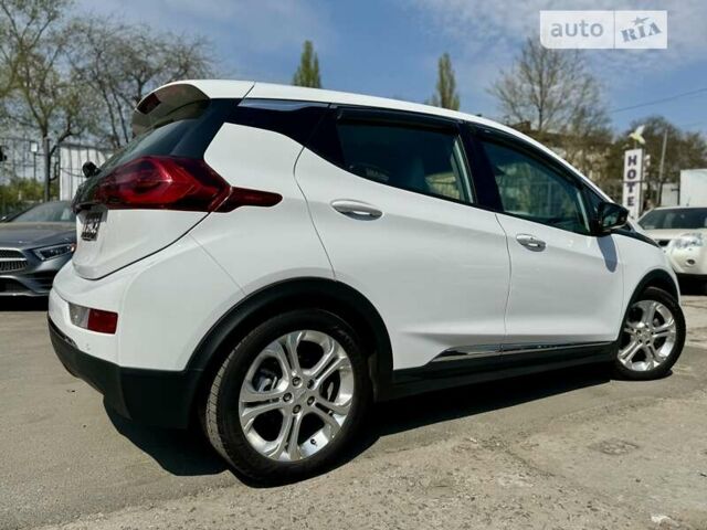 Шевроле Bolt EV, об'ємом двигуна 0 л та пробігом 42 тис. км за 16999 $, фото 8 на Automoto.ua