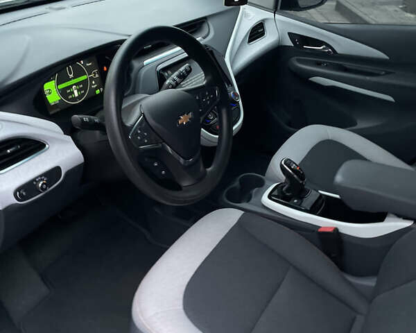 Шевроле Bolt EV, объемом двигателя 0 л и пробегом 26 тыс. км за 17550 $, фото 18 на Automoto.ua