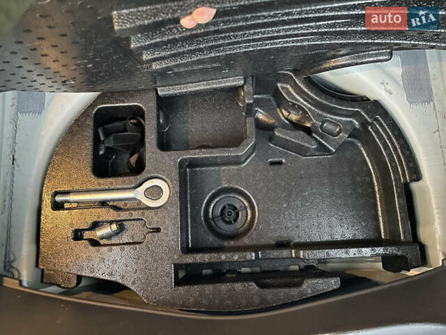 Шевроле Bolt EV, объемом двигателя 0 л и пробегом 26 тыс. км за 17550 $, фото 31 на Automoto.ua