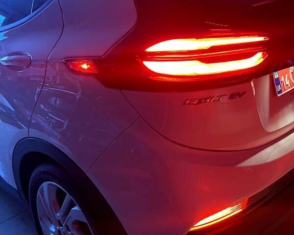 Шевроле Bolt EV, объемом двигателя 0 л и пробегом 12 тыс. км за 22000 $, фото 20 на Automoto.ua