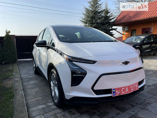 Шевроле Bolt EV, об'ємом двигуна 0 л та пробігом 7 тис. км за 27700 $, фото 3 на Automoto.ua