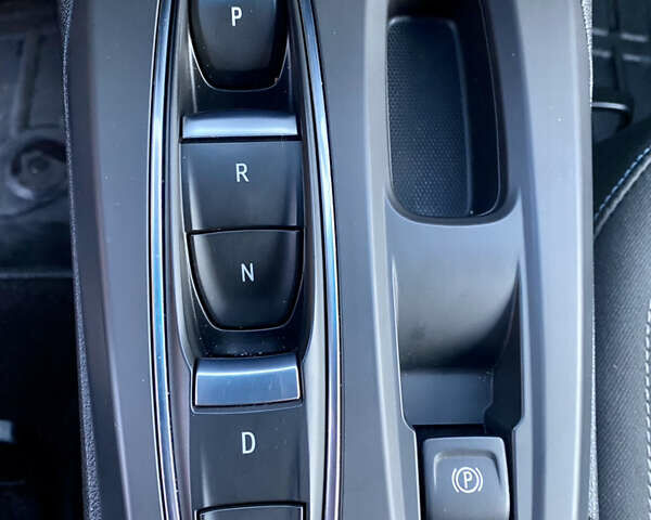 Шевроле Bolt EV, объемом двигателя 0 л и пробегом 25 тыс. км за 17300 $, фото 8 на Automoto.ua