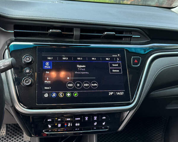 Шевроле Bolt EV, объемом двигателя 0 л и пробегом 40 тыс. км за 18600 $, фото 11 на Automoto.ua