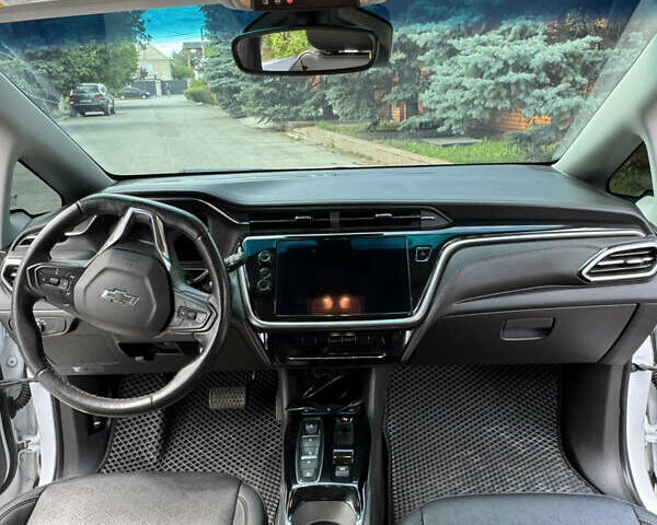Шевроле Bolt EV, объемом двигателя 0 л и пробегом 40 тыс. км за 18600 $, фото 9 на Automoto.ua