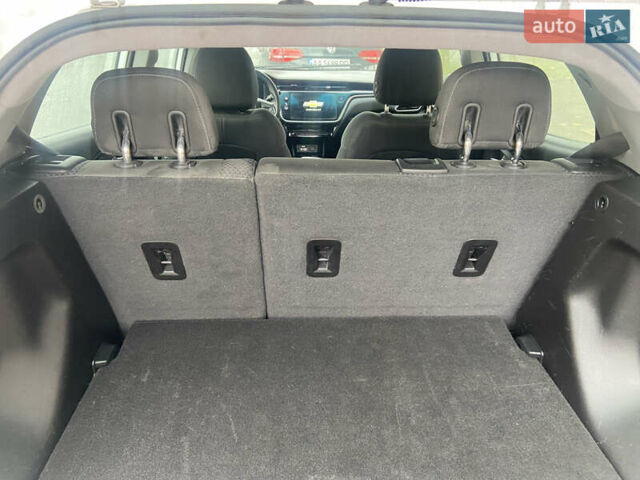 Шевроле Bolt EV, объемом двигателя 0 л и пробегом 40 тыс. км за 16200 $, фото 23 на Automoto.ua