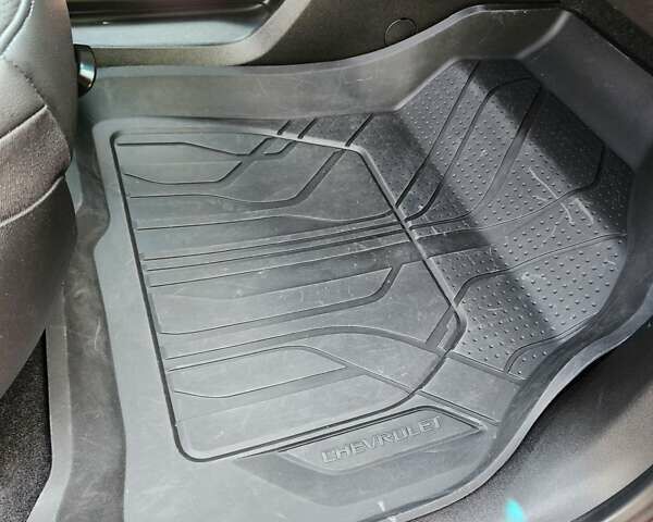 Шевроле Bolt EV, объемом двигателя 0 л и пробегом 9 тыс. км за 23500 $, фото 44 на Automoto.ua