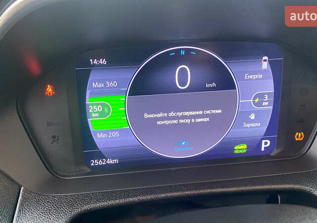 Шевроле Bolt EV, объемом двигателя 0 л и пробегом 23 тыс. км за 18500 $, фото 16 на Automoto.ua