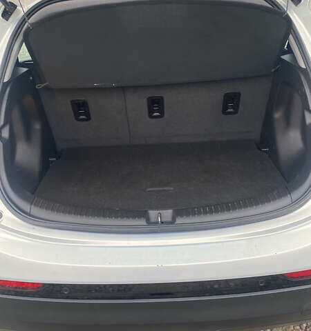 Шевроле Bolt EV, объемом двигателя 0 л и пробегом 23 тыс. км за 18500 $, фото 14 на Automoto.ua