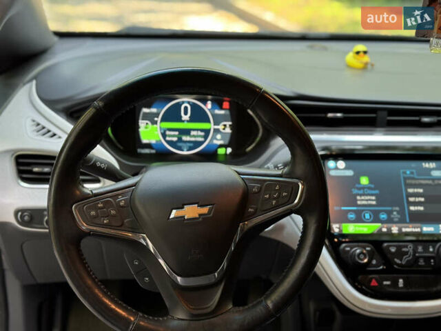Серый Шевроле Bolt EV, объемом двигателя 0 л и пробегом 110 тыс. км за 14200 $, фото 6 на Automoto.ua