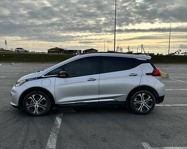 Серый Шевроле Bolt EV, объемом двигателя 0 л и пробегом 98 тыс. км за 15500 $, фото 4 на Automoto.ua
