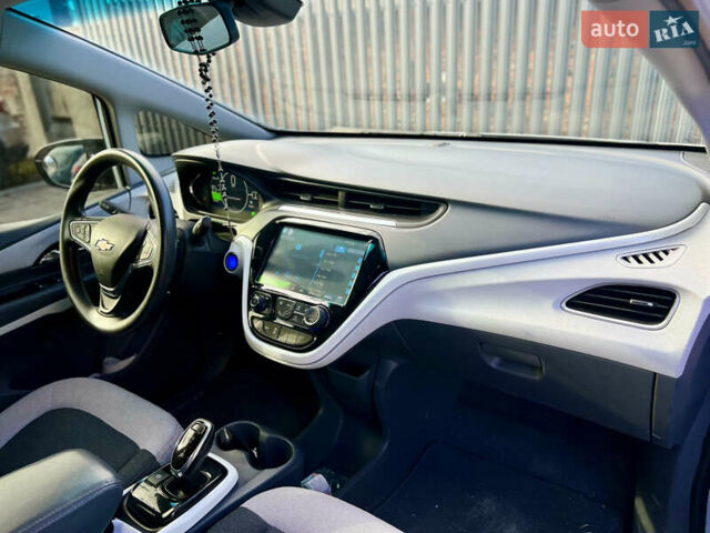 Сірий Шевроле Bolt EV, об'ємом двигуна 0 л та пробігом 174 тис. км за 14300 $, фото 14 на Automoto.ua