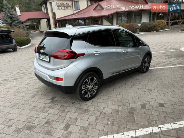 Серый Шевроле Bolt EV, объемом двигателя 0 л и пробегом 207 тыс. км за 12900 $, фото 3 на Automoto.ua