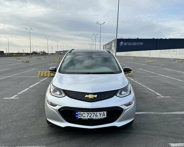 Серый Шевроле Bolt EV, объемом двигателя 0 л и пробегом 98 тыс. км за 15500 $, фото 2 на Automoto.ua