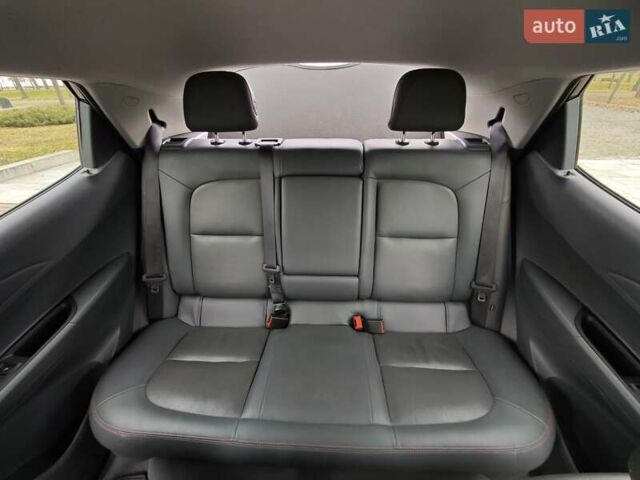 Серый Шевроле Bolt EV, объемом двигателя 0 л и пробегом 102 тыс. км за 14500 $, фото 6 на Automoto.ua