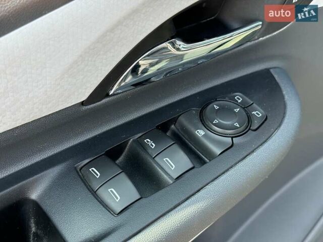 Серый Шевроле Bolt EV, объемом двигателя 0 л и пробегом 139 тыс. км за 14290 $, фото 20 на Automoto.ua