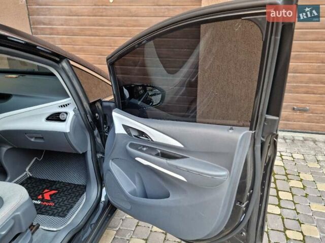 Сірий Шевроле Bolt EV, об'ємом двигуна 0 л та пробігом 181 тис. км за 13999 $, фото 51 на Automoto.ua