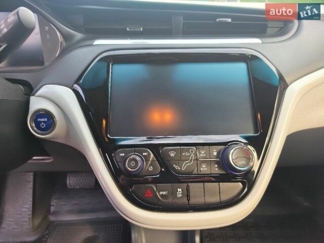 Сірий Шевроле Bolt EV, об'ємом двигуна 0 л та пробігом 148 тис. км за 15300 $, фото 15 на Automoto.ua