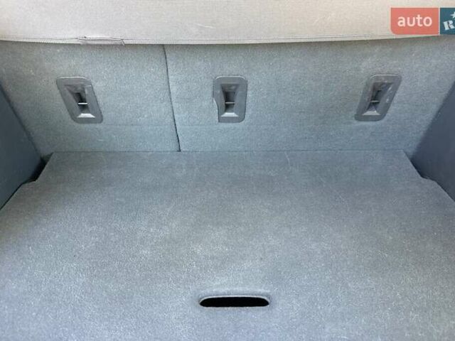 Сірий Шевроле Bolt EV, об'ємом двигуна 0 л та пробігом 56 тис. км за 3800 $, фото 25 на Automoto.ua